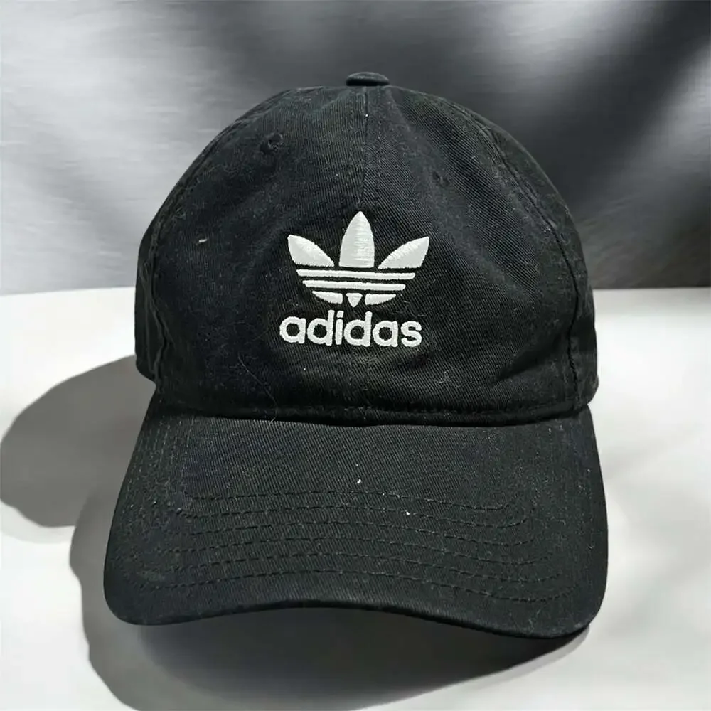 Adidas Originals Trefoil Relaxed Strapback Baseball Hat in Black